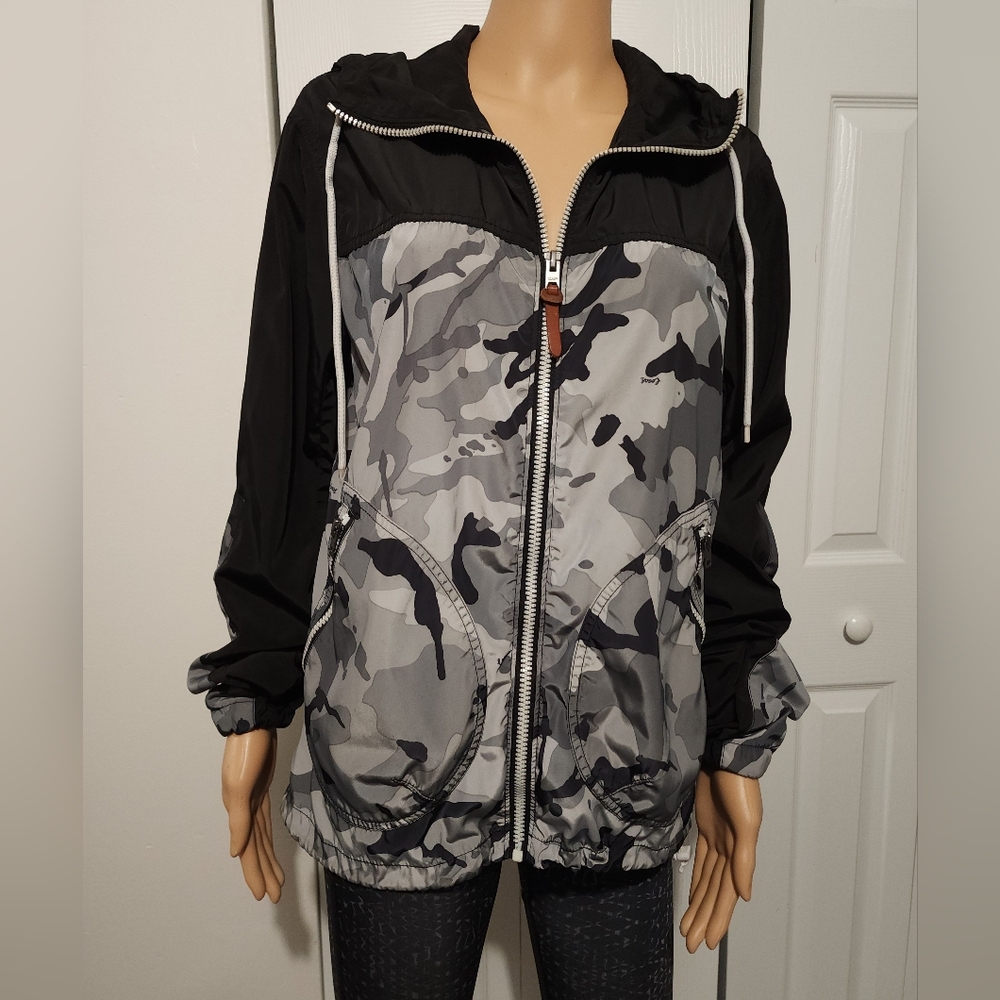 Small Coach Camouflage Windbreaker Jacket